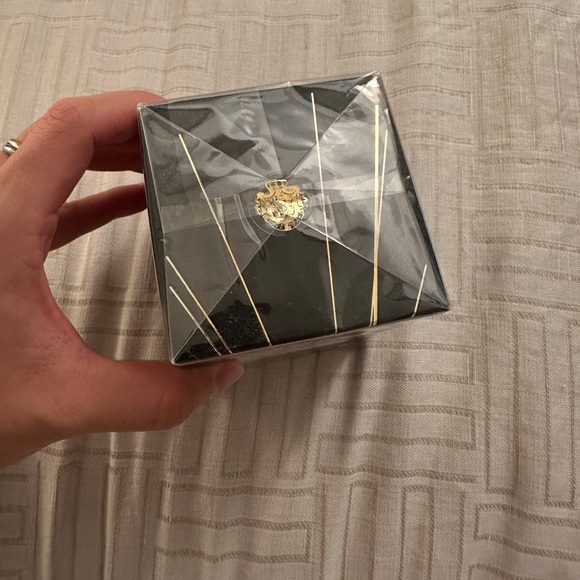 Acqua di parma limited edition candle (n/a in Canada) - Picture 2 of 4